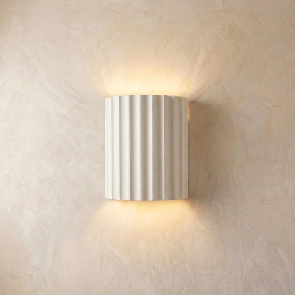 Ribbed Resin Wall Lamp